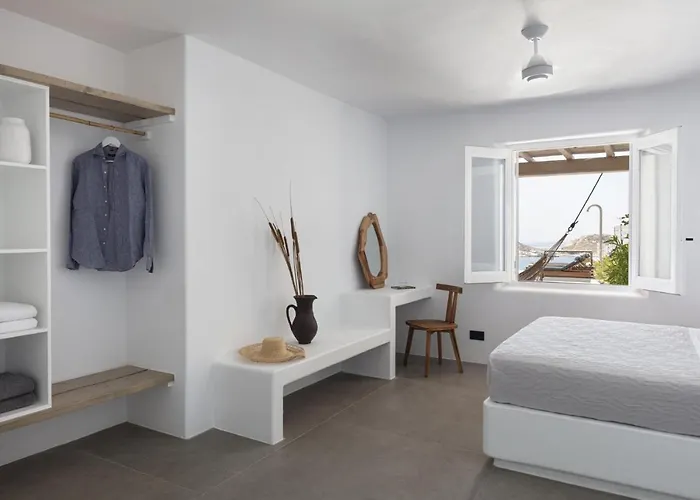 Agapi, 2 Min Walk To The & Heated Pool, By Red Windmill