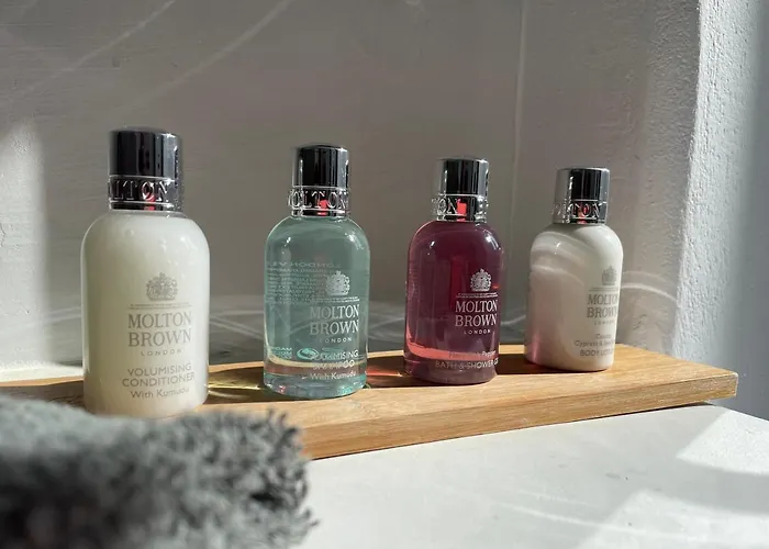 Agapi, 2 Min Walk To The & Heated Pool, By Red Windmill