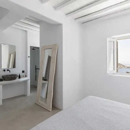 别墅 Agapi, 2 Min Walk To The & Heated Pool, By Red Windmill 卡拉法蒂斯