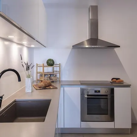 Agapi, 2 Min Walk To The & Heated Pool, By Red Windmill 别墅 卡拉法蒂斯