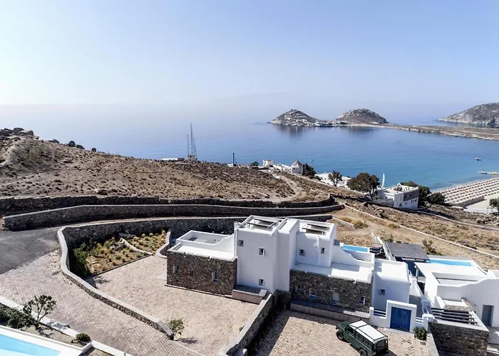 Agapi, 2 Min Walk To The & Heated Pool, By Red Windmill Villa *