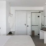 Agapi, 2 Min Walk To The & Heated Pool, By Red Windmill Вилла Калафатис