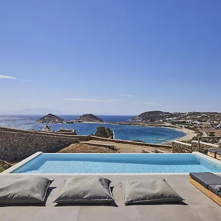 Agapi, 2 Min Walk To The & Heated Pool, By Red Windmill 别墅 卡拉法蒂斯