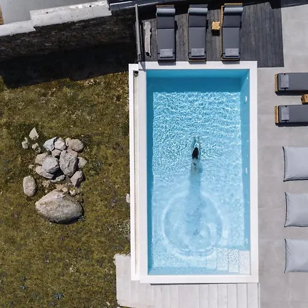 Βίλα Agapi, 2 Min Walk To The & Heated Pool, By Red Windmill Καλαφάτη