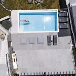 Agapi, 2 Min Walk To The & Heated Pool, By Red Windmill فيلة